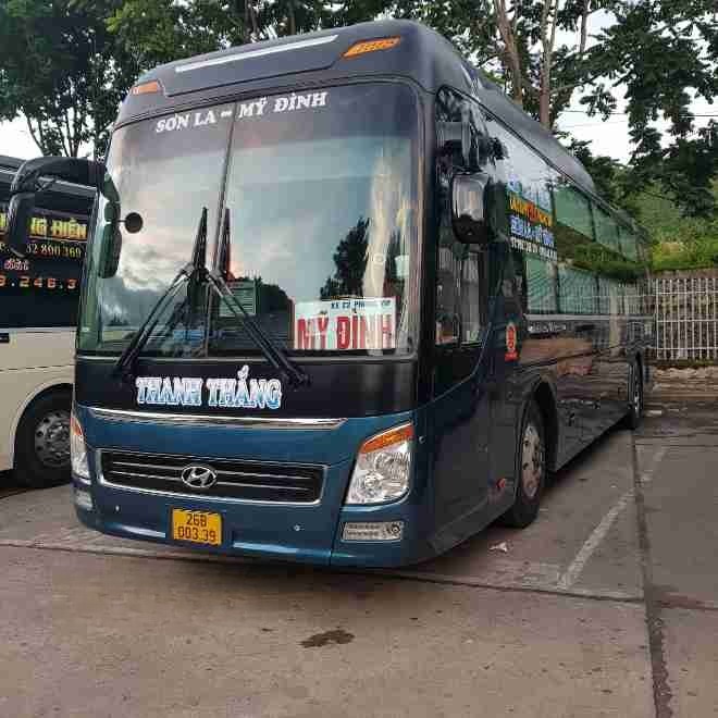 Xe Thanh Thắng (Sơn La) Mặt trước xe Limousine giường phòng 22 chỗ