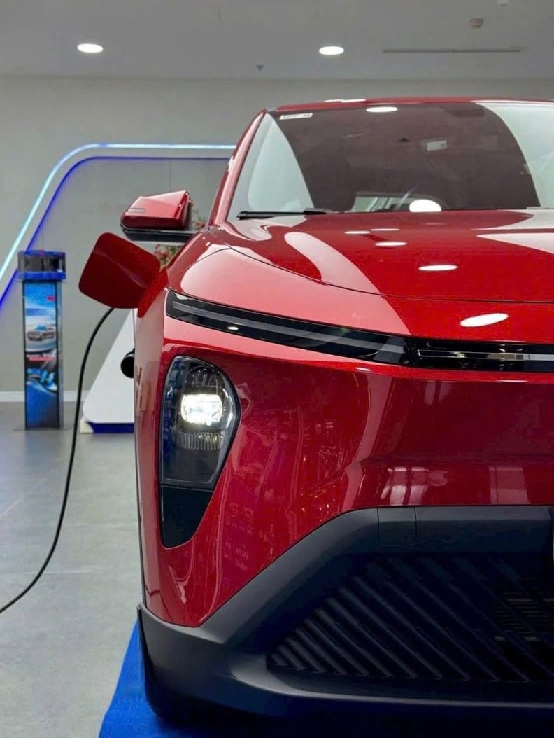 Xe HM Happycar Mặt trước xe Xe 7 chỗ