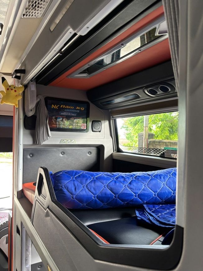 Xe Năm Ký Giường nằm Tiện ích Nội thất Limousine 24 Phòng