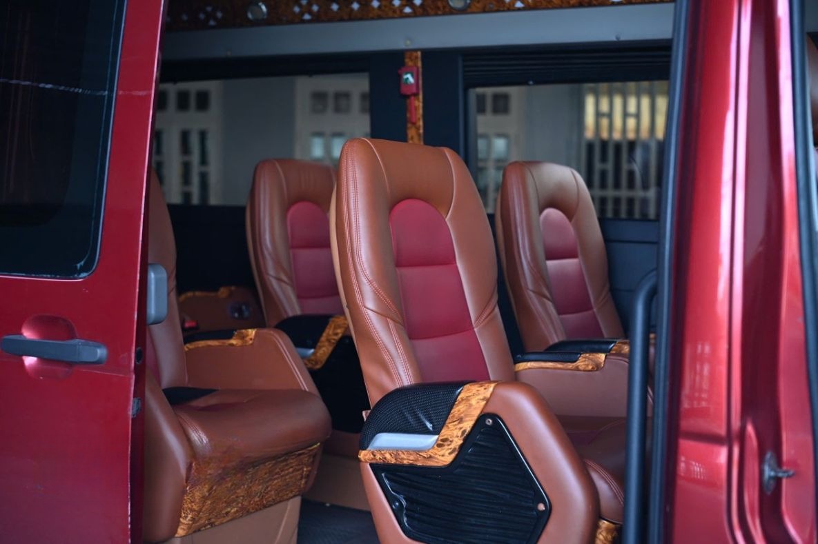 Xe Thịnh Thái Limousine Ghế ngồi Nội thất Tiện ích 