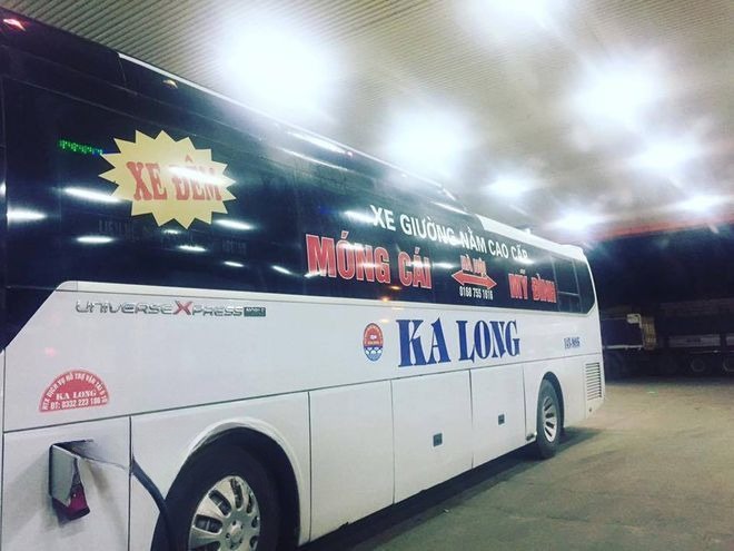 Xe Ka Long Bên hông xe Giường nằm 45 chỗ