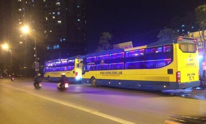 Xe giường nằm 46 chỗ Đồng Hương Sông Lam