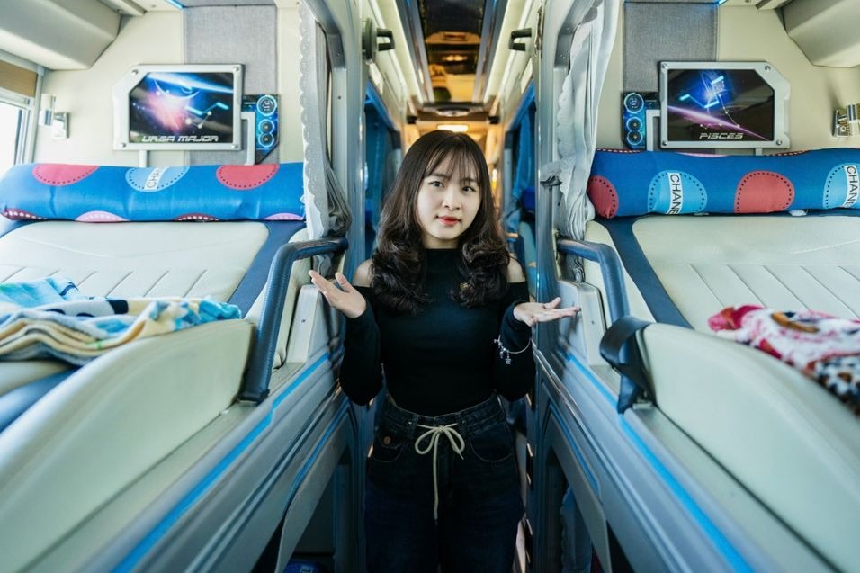 Xe Hạnh Cafe Nội thất Limousine 24 Phòng 