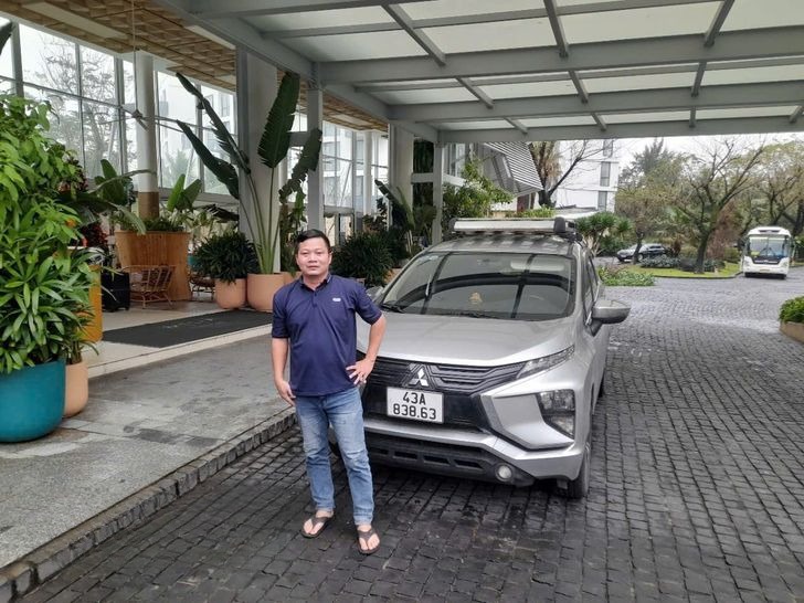 Xe Thuận Phát Limousine Mặt trước xe 