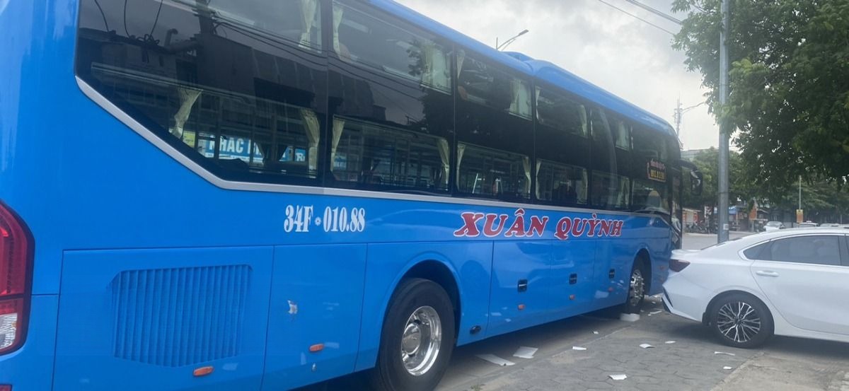 Xe Xuân Quỳnh (Hải Dương) Bên hông xe 