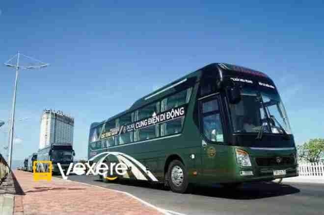 Xe Cúc Tùng Limousine Mặt trước xe Bên hông xe Giường nằm 32 chỗ