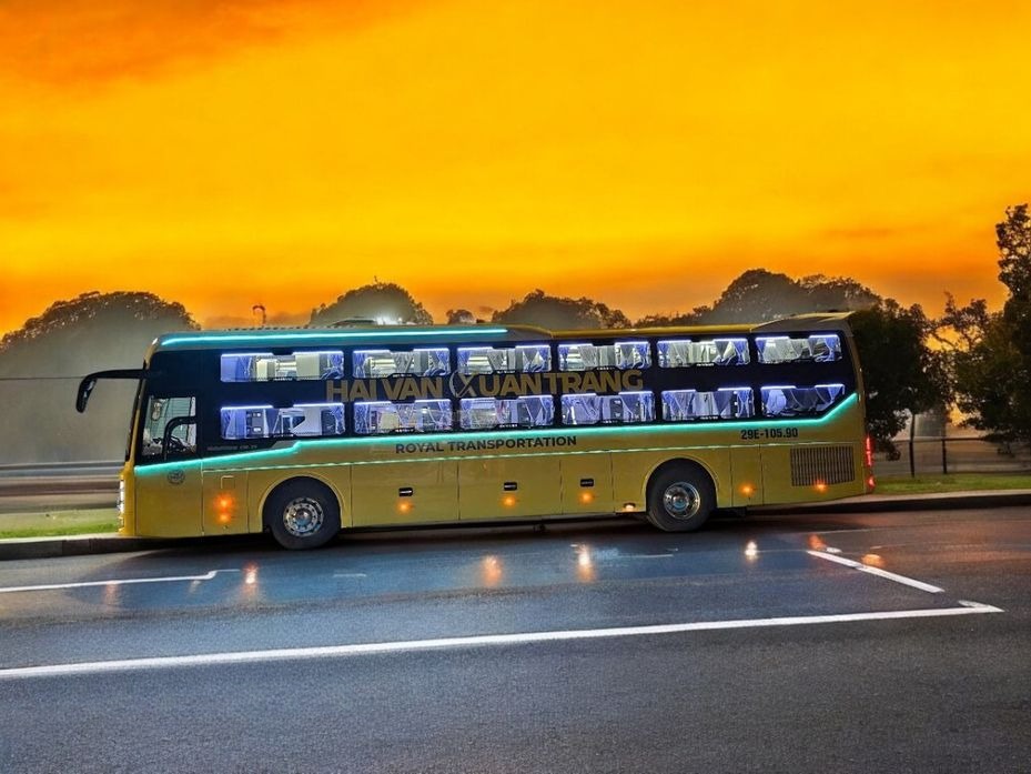 Xe Hải Vân Bên hông xe Giường nằm 36 chỗ