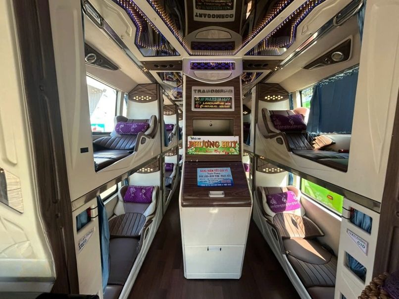 Xe Phương Huy (Đắk Lắk) Giường nằm Nội thất Tiện ích Limousine 34 giường