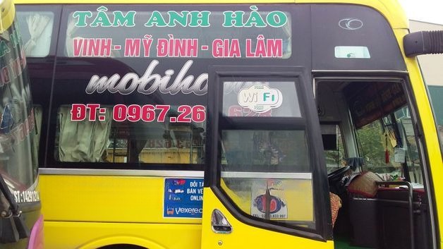 Xe Tâm Anh Hào Bên hông xe Giường nằm 44 chỗ