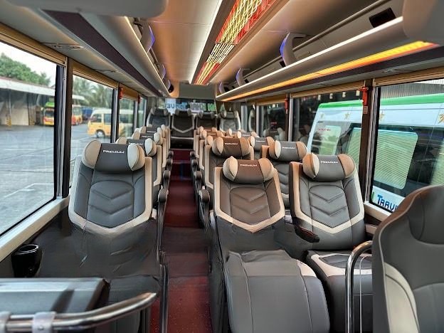 Xe Toàn Khải Ghế ngồi Tiện ích Nội thất Limousine 19 chỗ