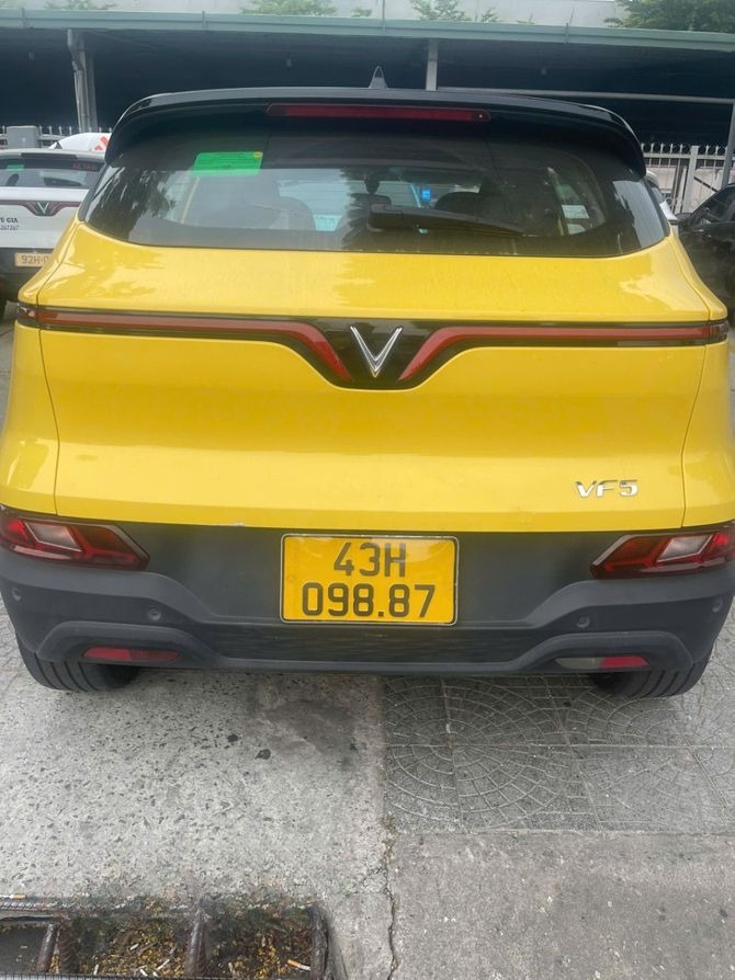 Xe Tiên Sa Mặt sau xe Ghế ngồi 4 chỗ 