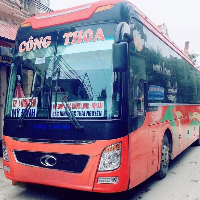 Xe Thoa Công Mặt trước xe Bên hông xe Giường nằm 41 giường
