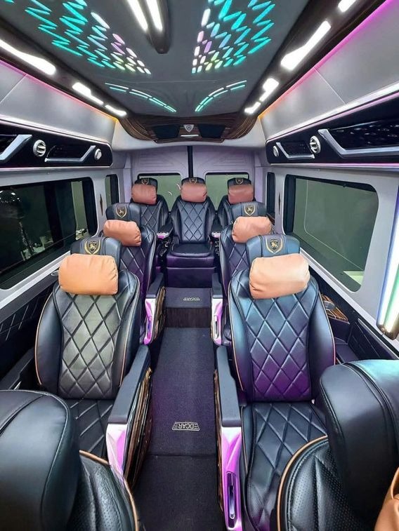 Xe Thiên Đức Ghế ngồi Tiện ích Nội thất Limousine 11 chỗ