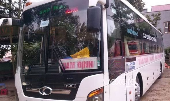 Xe Sao Mai Mặt trước xe Giường nằm 46 ghế