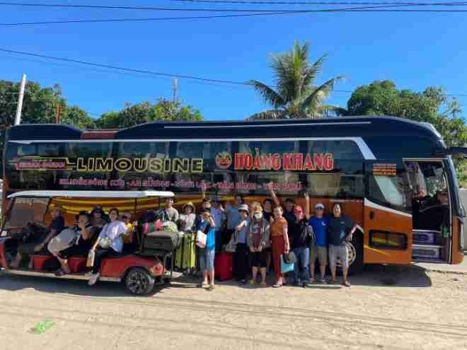 Xe Hoàng Khang Bên hông xe Giường nằm 36 chỗ
