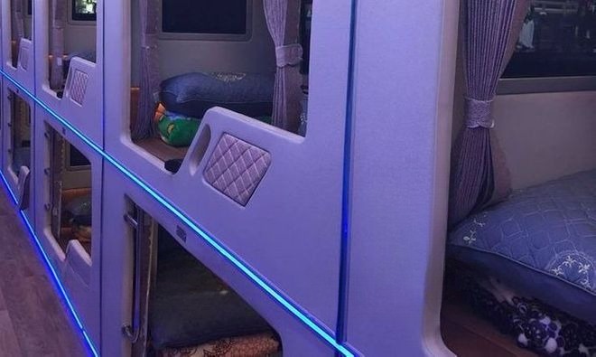 Xe Lovabus Giường nằm Nội thất Limousine 22 phòng