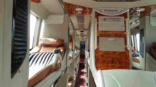 Xe Đức Phát Nội thất Giường nằm Tiện ích Limousine 32 Phòng