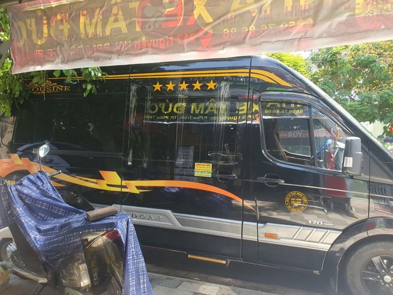 Tâm Đức Limousine