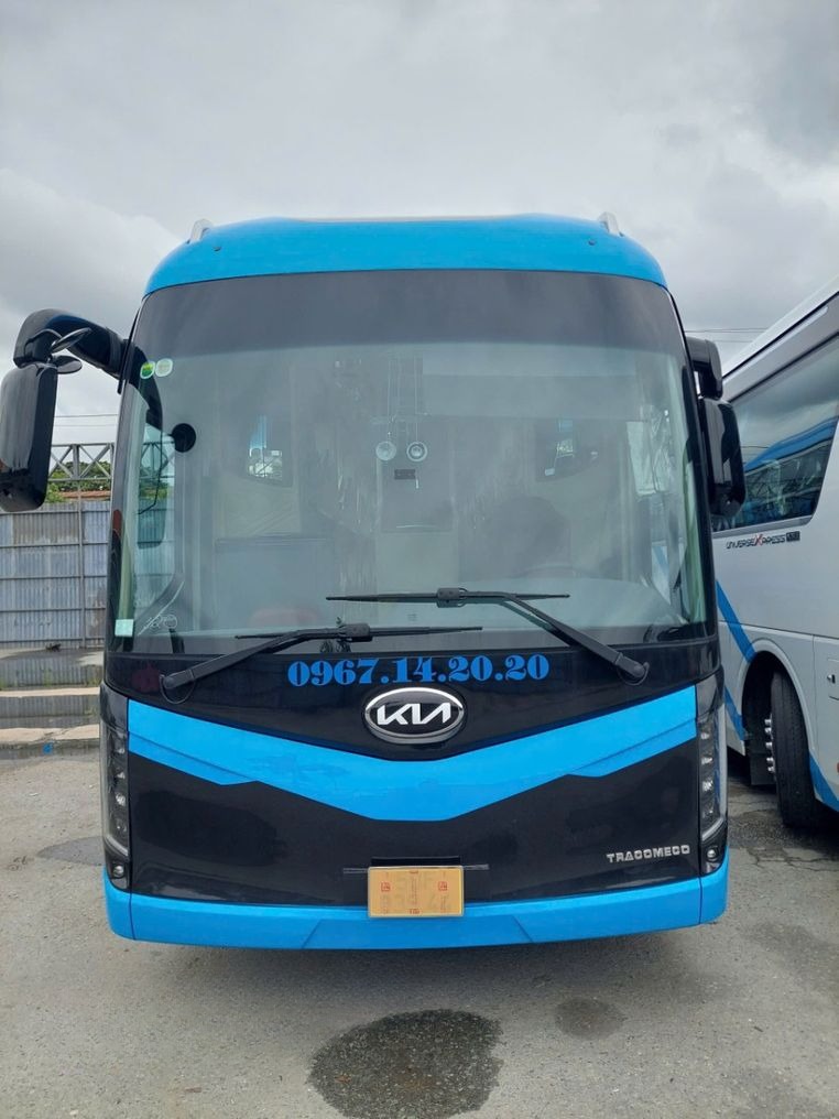 Xe Điều Hòa Mặt trước xe Limousine 34 giường