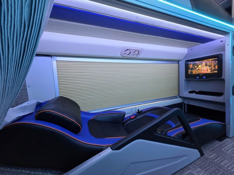 Xe Phan Khánh Giường nằm Tiện ích Nội thất Limousine 34 phòng đơn