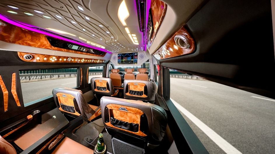 Xe Thảo Kim Ngân Ghế ngồi Nội thất Limousine 9 chỗ