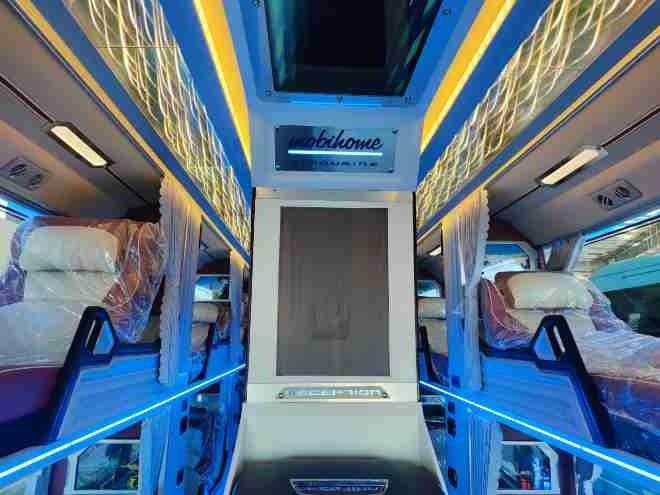 Xe Long Vân Limousine Giường nằm Nội thất Limousine phòng đơn 34 chỗ