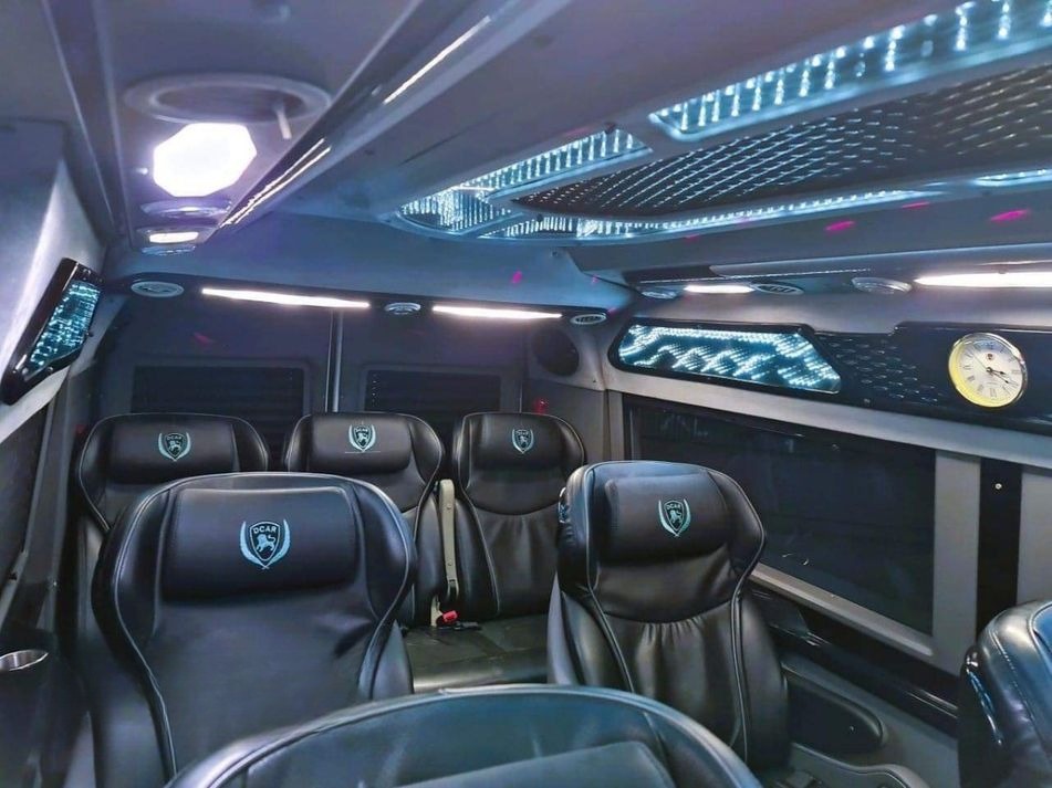 Xe Bắc Ninh Limousine Nội thất Limousine 9 chỗ