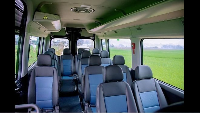 Xe Thai Travel Bus Tiện ích Nội thất Ghế ngồi Solati 16 chỗ