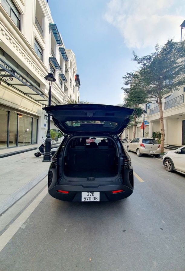Xe Việt Nam Xanh Tiện ích Ghế ngồi 7 chỗ