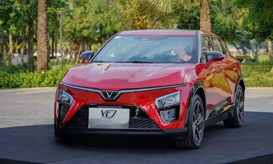 Xe Gia Hân - Bình Dương Mặt trước xe Ghế ngồi 4 chỗ