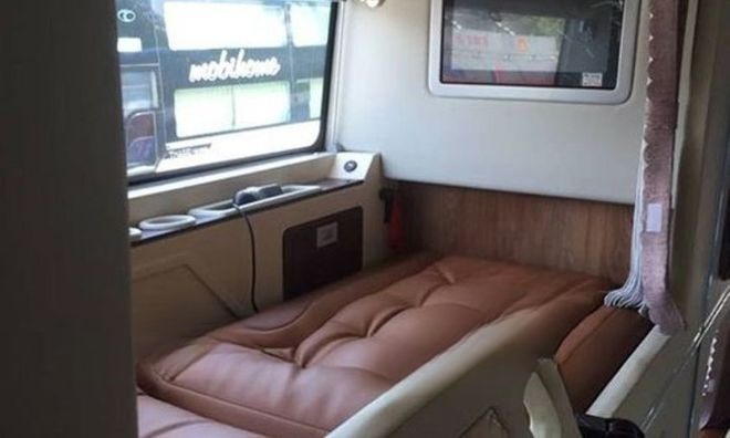 Xe Lovabus Giường nằm Nội thất Limousine giường phòng 22 chỗ