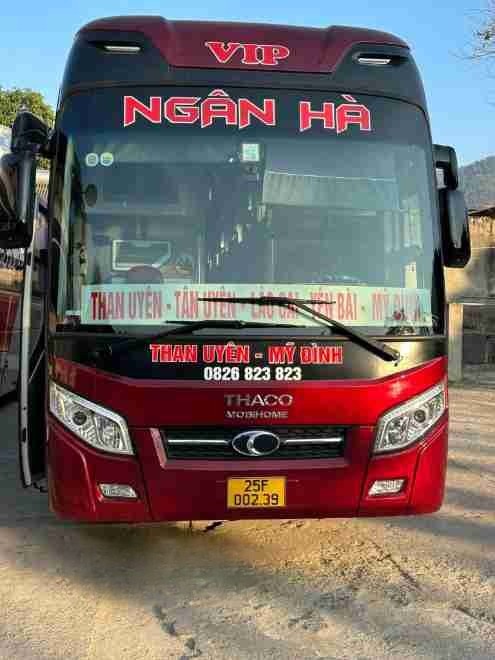 Xe Ngân Hà Mặt trước xe Chuyên cơ 22 phòng
