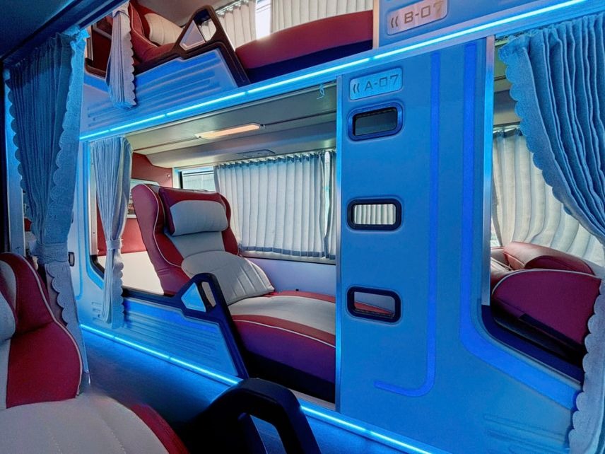 Xe Lovabus 