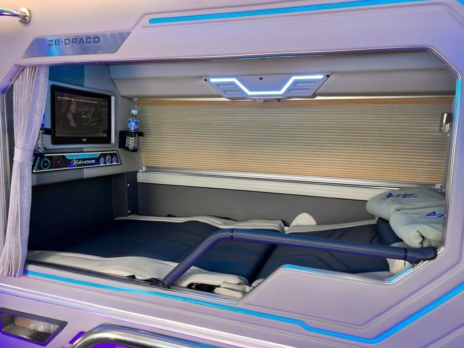 Xe Lovabus Giường nằm Tiện ích Nội thất Limousine 22 phòng