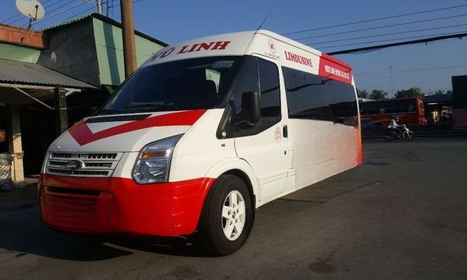 Xe Lovabus Mặt trước xe Xe 16 chỗ