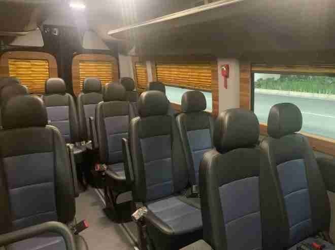 Xe Đức Dương Bus Tiện ích Nội thất Ghế ngồi 16 chỗ