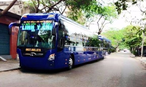 Xe Linh Ý Chí Mặt trước xe Giường nằm 41 chỗ