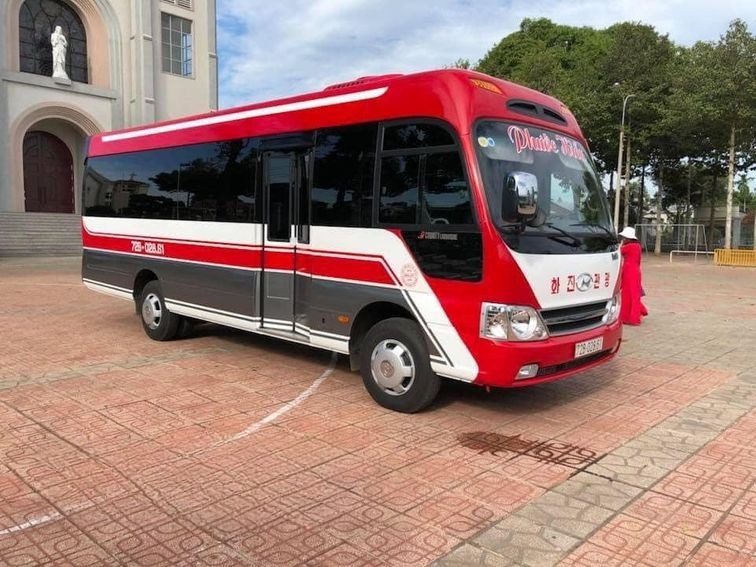 Xe Phước Hiếu (Vũng Tàu) Mặt trước xe Bên hông xe Ghế ngồi 19 chỗ
