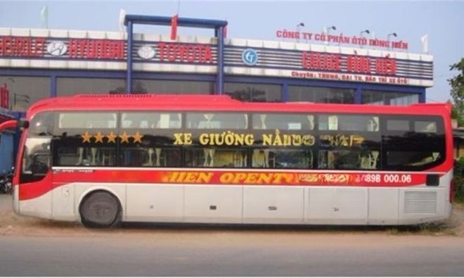 Xe Dòng Hiền Bên hông xe Giường nằm 40 chỗ