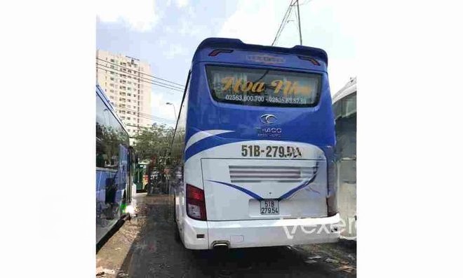 Xe Hoa Nho Mặt sau xe 