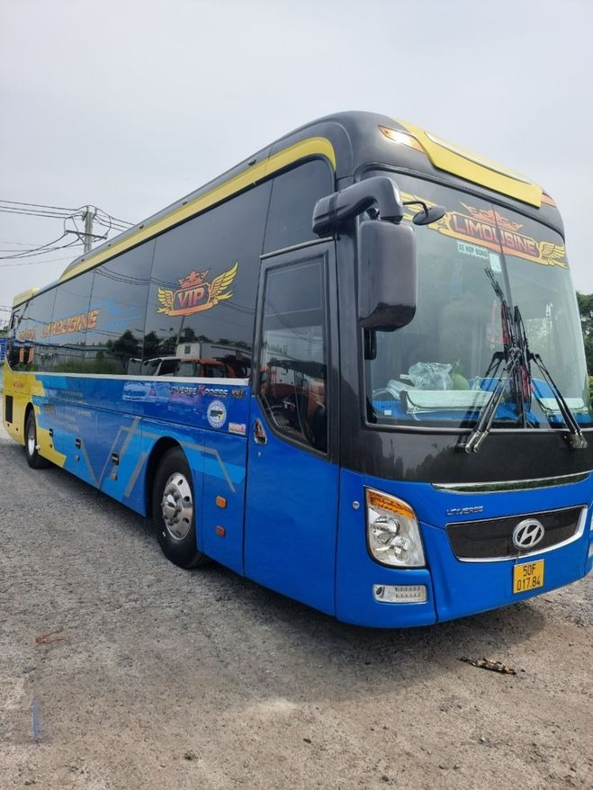Xe Thiên Lộc Mặt trước xe Bên hông xe 
