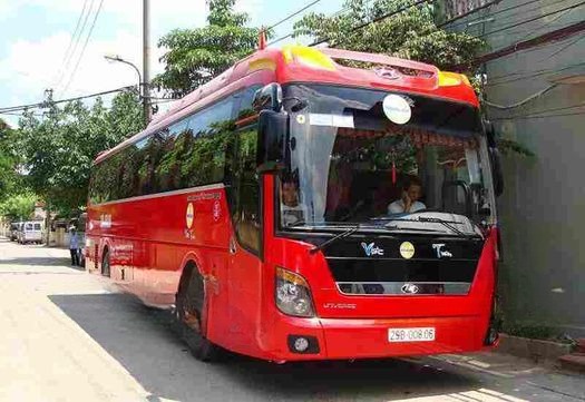 Xe Cát Bà Express Mặt trước xe Ghế ngồi 45 chỗ VIP