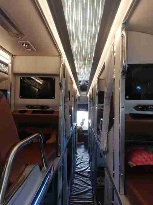 Xe Gia Phú - Gia Lai Nội thất Limousine 34 giường