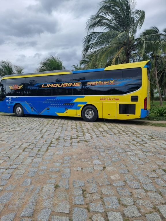 Xe Thiên Lộc Bên hông xe Giường nằm 43 chỗ