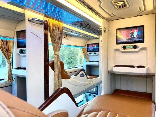 Xe Tân Kim Chi Giường nằm Tiện ích Nội thất Limousine 34 Giường VIP