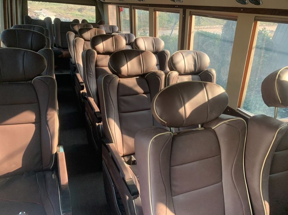Xe Hạ Long Limousine Nội thất Ghế 20 chỗ