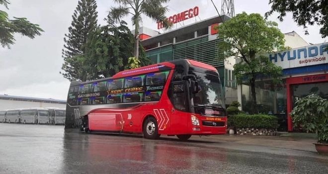 Xe Ngọc Cường Bên hông xe Limousine giường nằm 34 chỗ