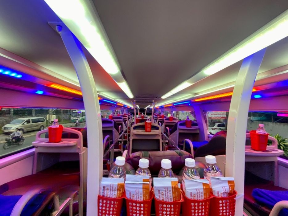 Xe Minh Trí Limousine Giường nằm Tiện ích Nội thất Giường nằm 4x chỗ