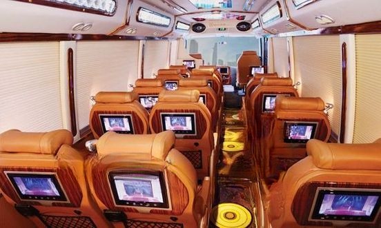 Limousine 9 chỗ Tâm Bảo Anh Limousine