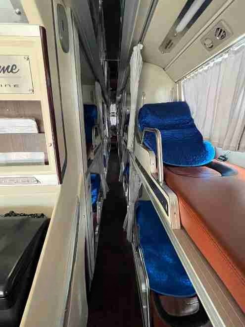 Xe Tây Nguyên Nội thất Giường nằm Limousine 34 Giường